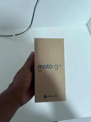 Celular novo lacrado na caixa moto g35