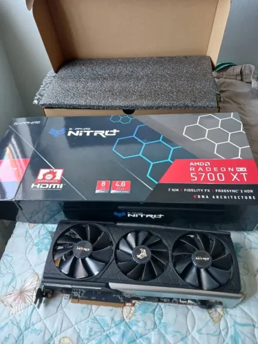 Placa de Vídeo Sapphire Nitro+ Radeon RX 5700 XT 8GB - Perfeito Estado!