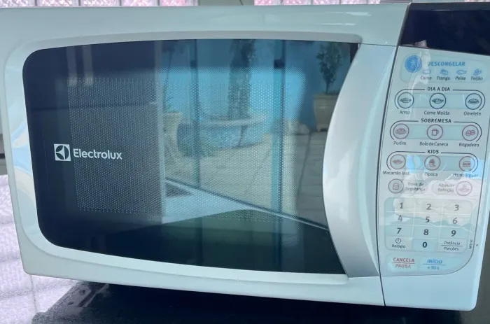 Vendo microondas Electrolux