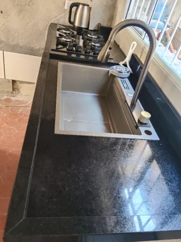 Pia de cozinha de mármore