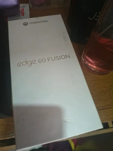 Edge 60 fusion 5g