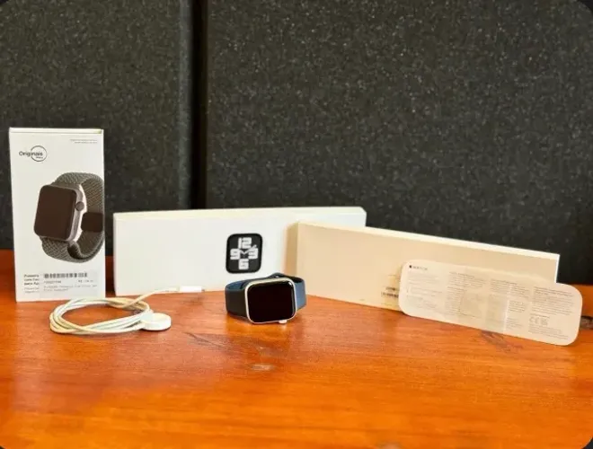 Apple Watch SE 44M