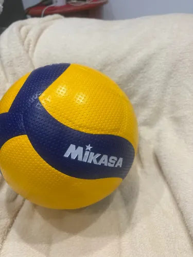 Bola volei mikasa
