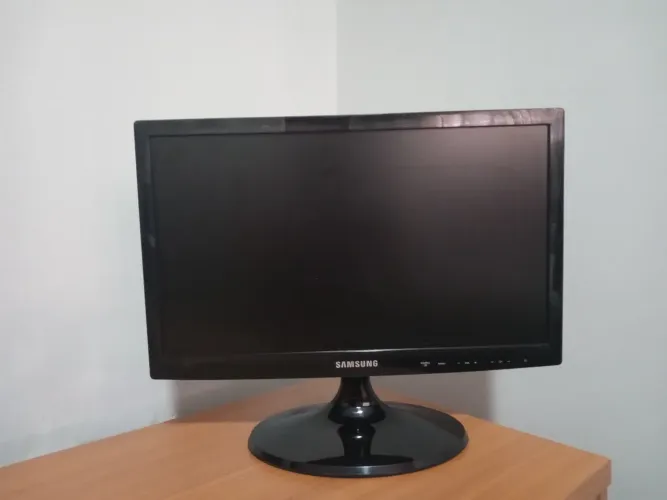 Monitor TV Samsung 19 polegadas LED