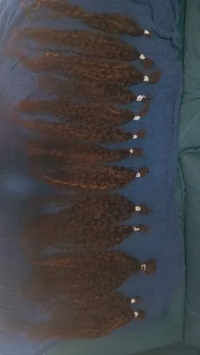 Cabelo cacheado 65/70 cm 210g