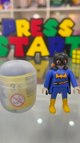 Batgirl coleção Playmobil kinder