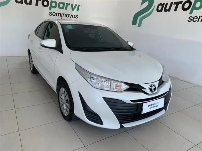 Toyota Yaris XL Sedan 1.5 Flex 16V 4P Mec. 2020