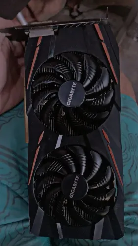 Placa de vídeo RX 570 4GB
