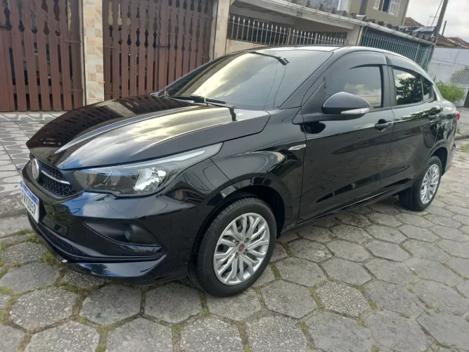 Fiat Cronos Drive 1.3 8V Flex 2020