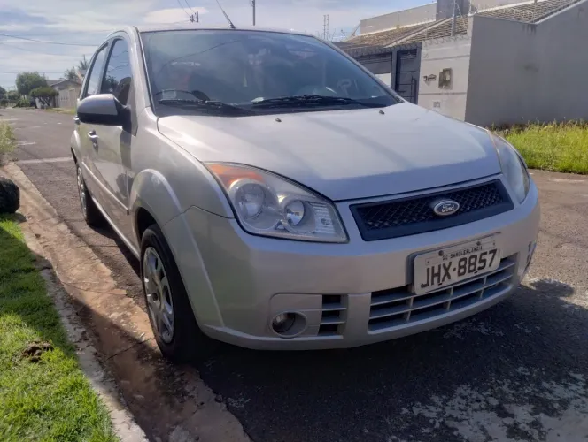 Ford Fiesta 1.0 8V Flex/class 1.0 8V Flex 5P 2009