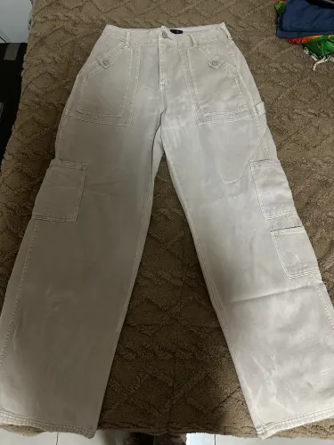 calça wide leg cargo 42