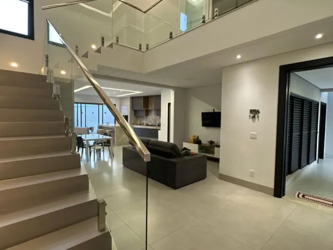 Casa à venda no Condomínio Raros em Uberlândia