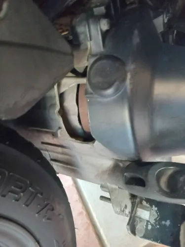 Honda Elite 125, Problemas no Escape