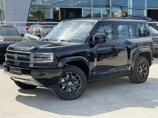 Denza B5 SUV híbrido plug-in 2026