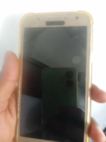 Samsung J7