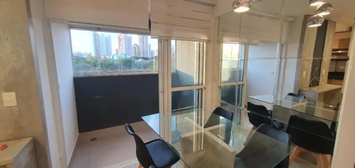 ALUGA-SE APARTAMENTO 2 QUARTOS, 2 VAGAS, AO LADO DO PARQUE DO INGÁ