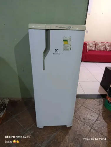 GELADEIRA