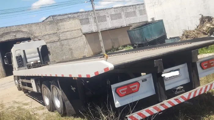 Vendo caminhão prancha