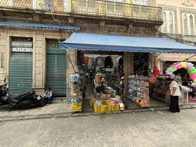 Loja para venda com 495m² dividido em três pavimentos - Centro - Rio de Janeiro - RJ