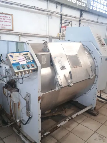 Máquina de lavar roupa 100 kg
