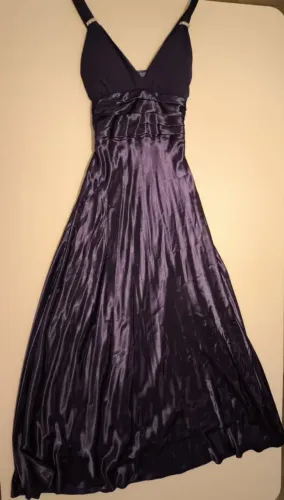 Vestido roxo longo de festa tam P