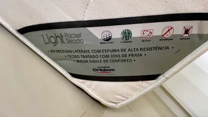 Colchão casal usado DOAÇÃO