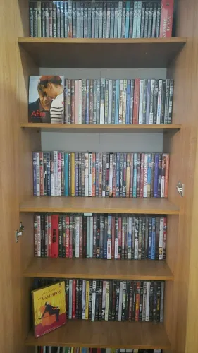DVDs e Blu-rays Versátil Home Video (consulte disponibilidade, nem tudo está à venda)