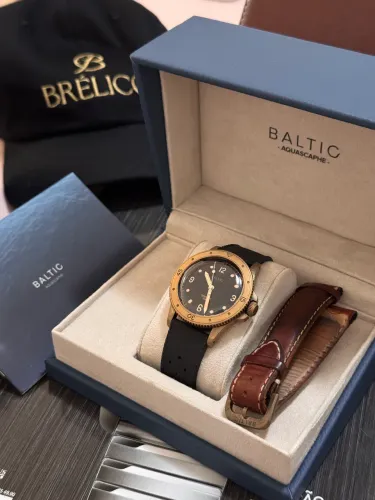 Relógio Baltic Aquascaphe Bronze