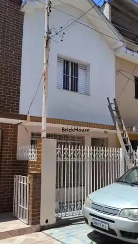 Casa de Vila em rua fechada na Penha! Oportundiade!