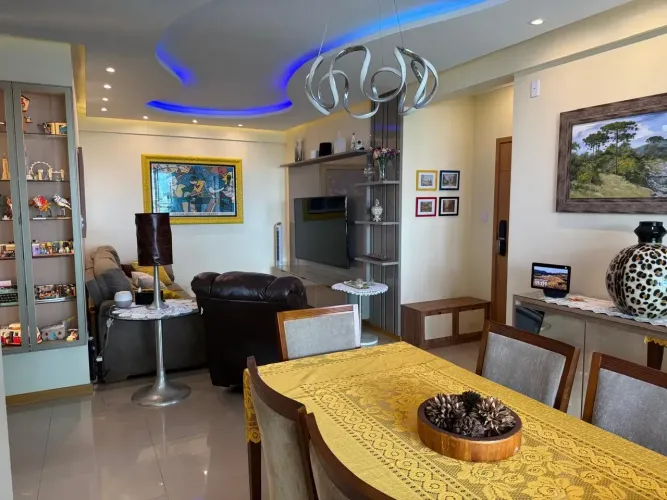 Apartamento para venda possui 157 metros quadrados com 3 quartos em Marco - Belém - Pará