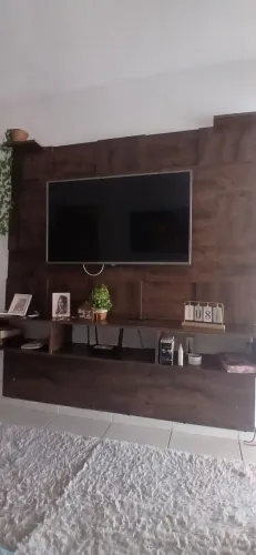 Painel TV madeira