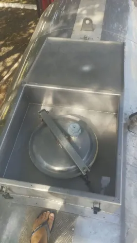 Carreta Vanderleia tanque isotérmica