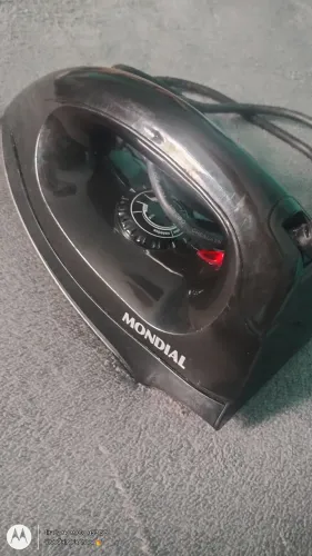 Ferro de passar roupa