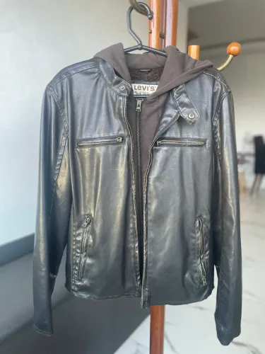 Jaqueta de couro Levi?s com interior de lã