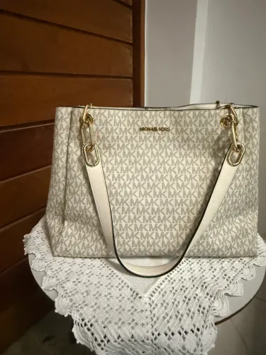 Bolsa Michael Kors Trisha Large Shoulder Bag Baunilha Monograma - Original