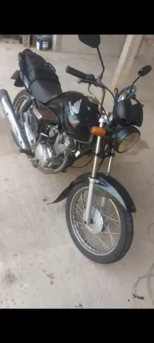 Titan 150