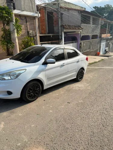 Ford KA+ Sedan 1.5 16V Flex 4P 2015