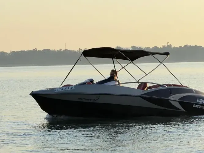 Jet Boat Coluna Expert 3