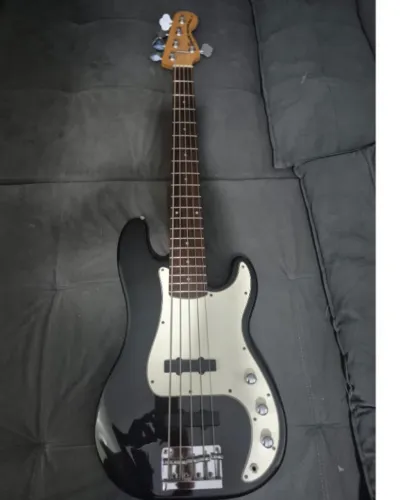 Vendo/Troco Baixo Fender Squier Standard Precision Bass Special V 5 Cordas Indonesia 2000
