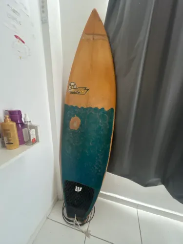 Vendo prancha longbord usada!