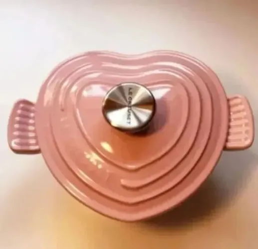 Panela Coração Rosa Le Creuset