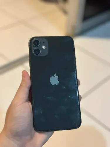 Vende-se Iphone 11 - 128gb (ACEITO OFERTA)