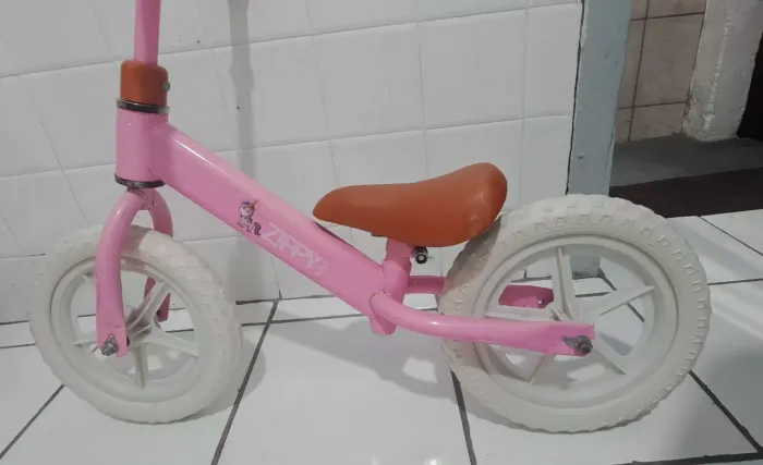 Bicicleta de equilíbrio