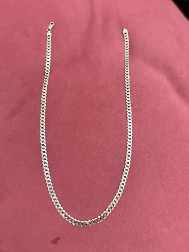 Vendo linda corrente de prata 925