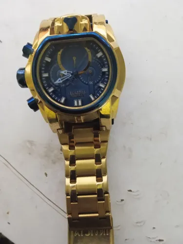 Vendo relógio da invicta apenas troca a bateria