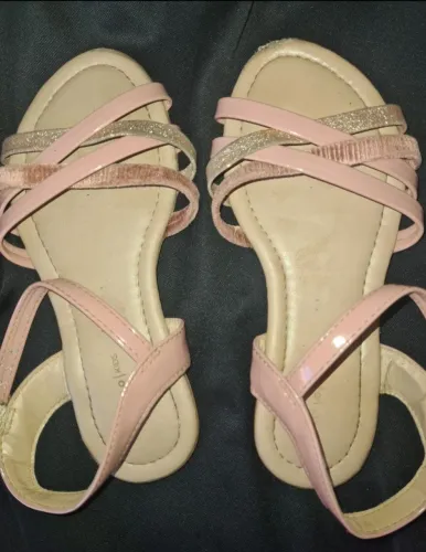 Sandália infantil 34