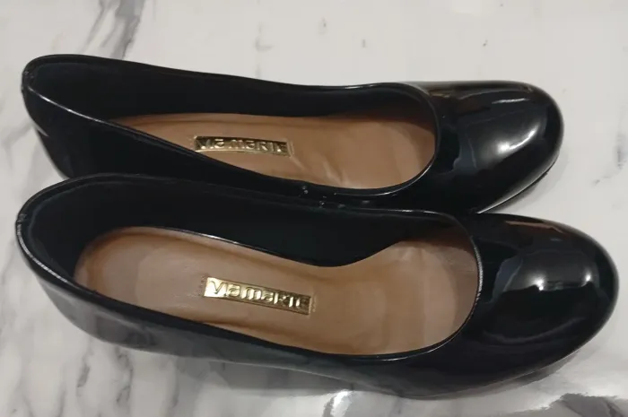 Desapego - Scarpin Preto Verniz n. 38