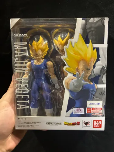 Majin vegeta bandai sh figuarts