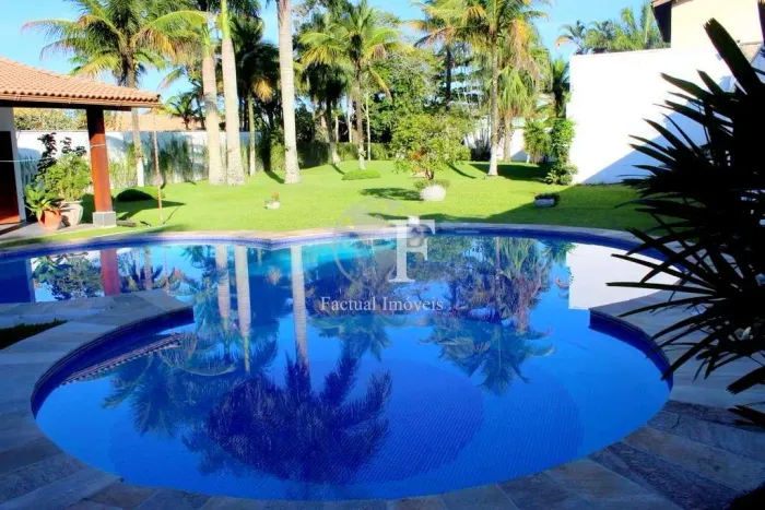 Casa com 4 dormitórios à venda, 360 m² por R$ 2.850.000,00 - Park Lane - Guarujá/SP