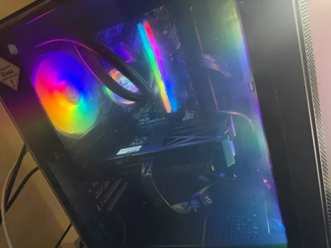 Vendo pc gamer *1 mês de uso com nota fiscal 